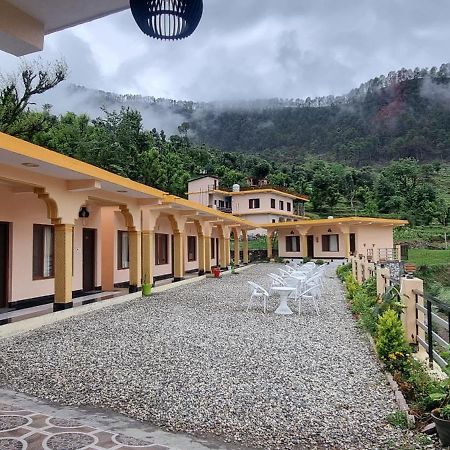 Shri Krishna Farms& Resorts Barkot Zewnętrze zdjęcie