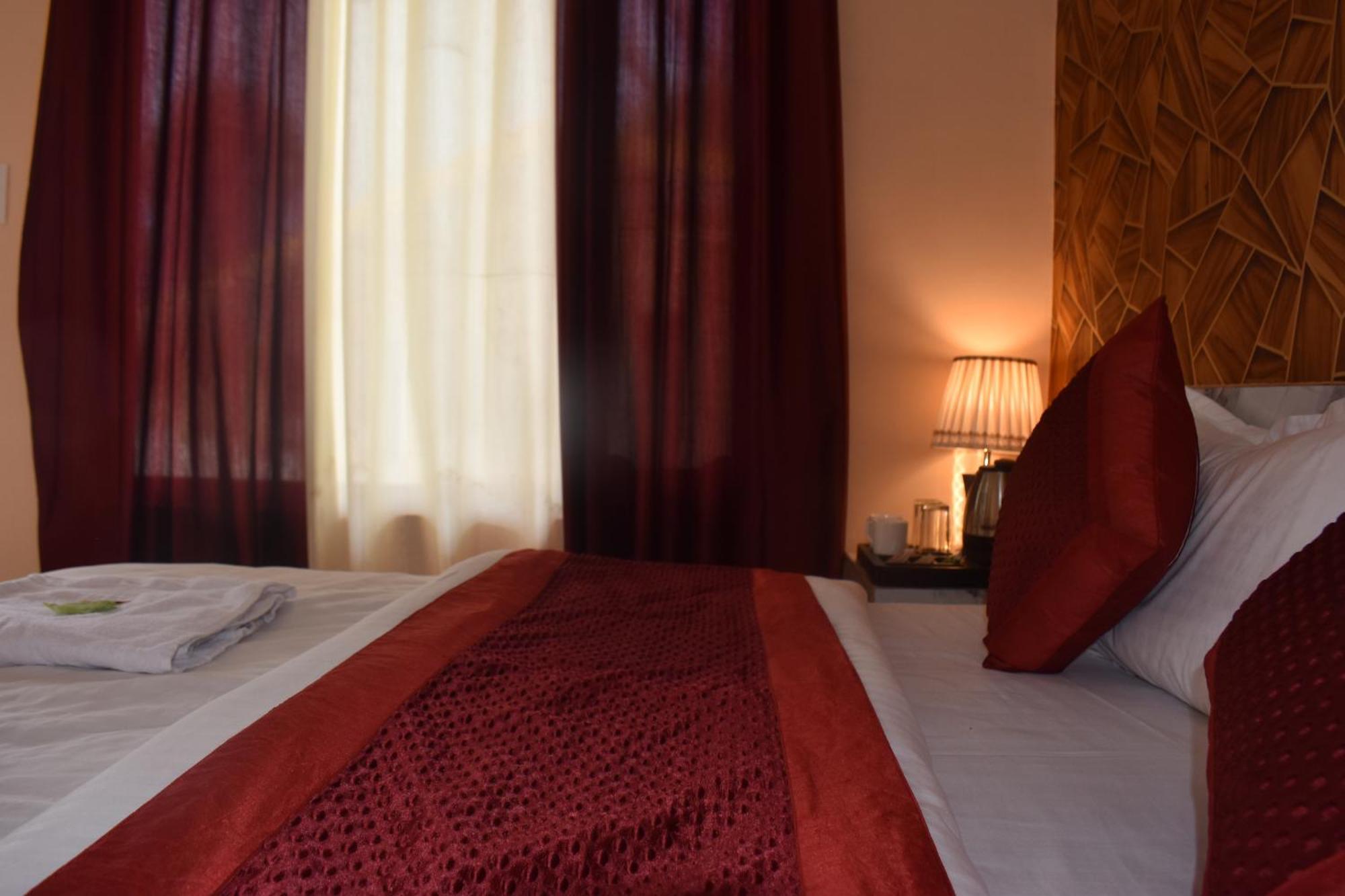 Shri Krishna Farms& Resorts Barkot Zewnętrze zdjęcie